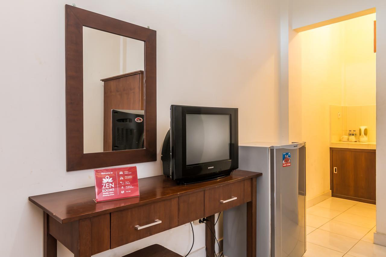Zen Rooms Basic Kuta Kubu Anyar Екстер'єр фото