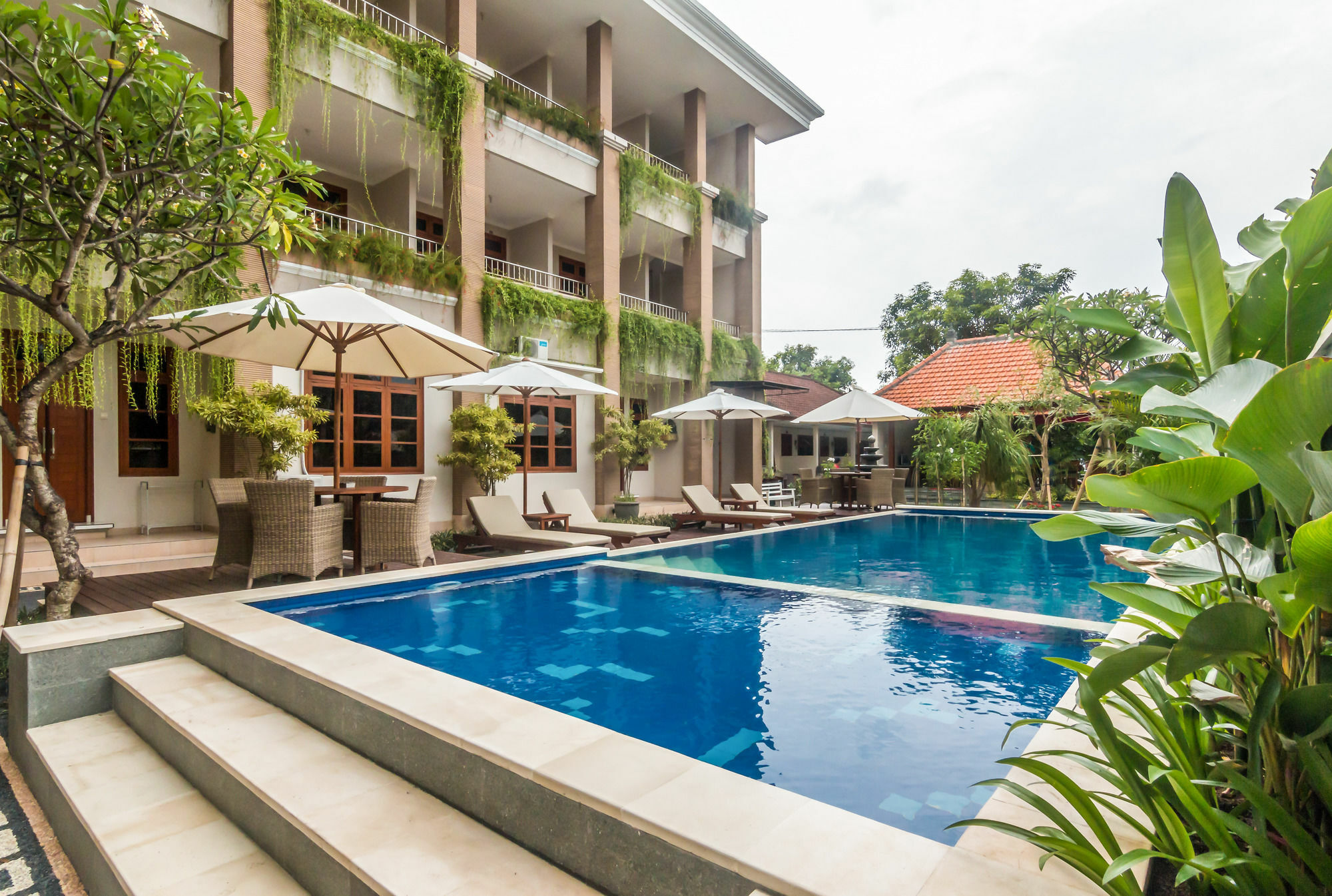 Zen Rooms Basic Kuta Kubu Anyar Екстер'єр фото